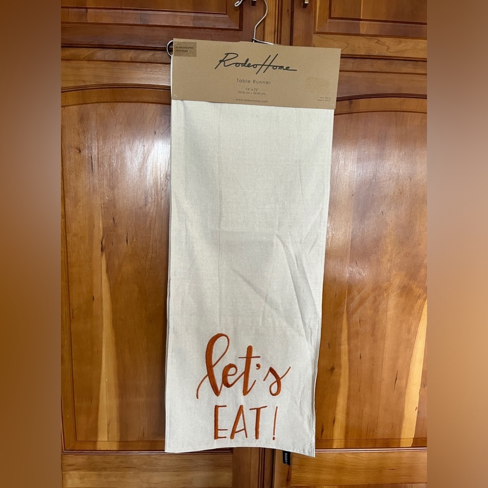 NWT Rodeo Home table runner